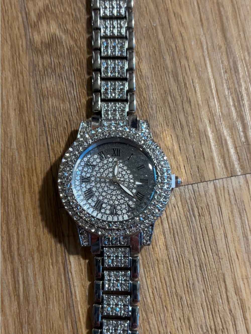 Silver Crystal Accent Women's Wristwatch - Picture 2 of 4